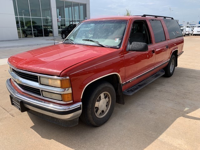 Pre-Owned 1998 Chevrolet Suburban BOB HOWARD DODGE 405-936-8900 Rear ...